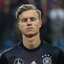 Yannick Gerhardt — Wikipédia