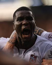 Do you think it's time for Paul onuachu to return to the Super Eagles 🦅  with the Afcon ? Let me know what you think in the comments section 👇  #SuperEagles #AFCON2025