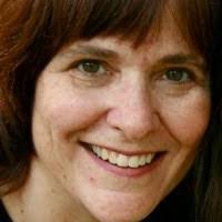 Jean Heyer's Instagram, Twitter & Facebook