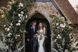 Effingham hospital is very pleased with the quality of work provided by joann's florist. Joanne Truby Floral Design Wedding Flowers Floral Masterclasses