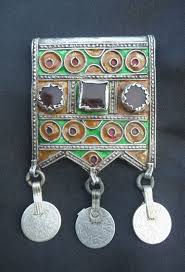 pin auf african jewels moroccan pendants belts rings etc