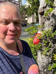 Fern Cleary's Instagram, Twitter & Facebook