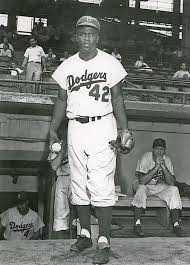 Robinson was a major league baseball champion with many achievements history: Rkndjdz2mc1w3m