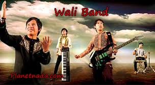 Even saya pernah terdengar lagu ini dipasang di tapak pesta konvo. Download Lagu Wali Cari Jodoh Versi Dangdut