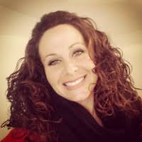 Kim Pedro's Instagram, Twitter & Facebook