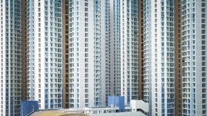 Graphic Detail: Photographer-Architect Aaron Quinto