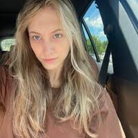 20+ "Caroline Lear" profiles