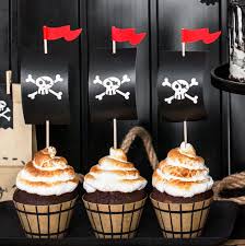 Oder entdecke weitere feine rezepte aus unserer kategorie chefkoch. Muffin Set Piraten Party Fur 6 Cupcakes