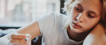 Kinder aus Haushalten, die über längere Zeit SGB-II-Leistungen beziehen,  haben geringere Ausbildungs- und Beschäftigungschancen