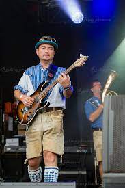 Blechblosn Rocking Photoart Da hilft nur eins (feat. blechblosn rocking photoart