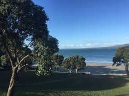 The strand is a street in auckland, new zealand's most populous city. Wunderschoner Strand In Der Nahe Von Cafes Und Geschafte Takapuna Beach Auckland Reisebewertungen Tripadvisor