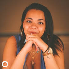 Claire Moon's Instagram, Twitter & Facebook