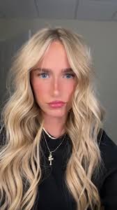 Nicki and Lizzy Watson