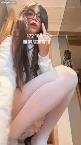 抖音百万粉R9999 172大长腿大尺自拍自慰裸秀双女玩丝反差... - 国产视频- 司机社- 求出处?找番号?来这里！老司机云集之地，司机的蜕变之路！