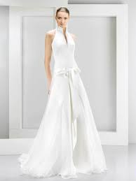 Finden einzigartigen hochzeitskleider mit stehkragen hier online. Brautkleid 5058 Von Jesus Peiro Auf Ja De