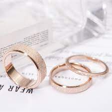 On Sale Introducing The Aubrey Rose Wedding Band This Rose Gold Wedding Ring Is Sure To Be A Favorite In Your Collec Ehering Ehering Damen Hochzeitsring Sets