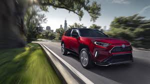 Is it better than the regular hybrid? 2021 Toyota Rav4 Prime Plug In Hybrid Packs 302hp And 39 Mile Ev Range Slashgear
