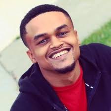 Malik Raymond Webb (@thetruewebb)