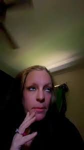 Amber Merriman's Instagram, Twitter & Facebook