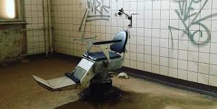 This is beelitz heilstätten by dominik peters on vimeo, the home for high quality videos and the people who love them. Beelitz Heilstatten Das Ist Die Gruselige Geschichte Von Hitlers Krankenhaus Express De