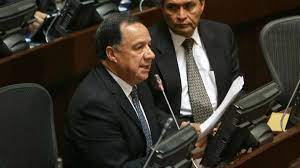 A la fecha son más de 30 los senadores que han contraído coronavirus, pero enríquez maya es a quien su condición de salud. Eduardo Enriquez Maya En Delicado Estado De Salud Por Covid 19