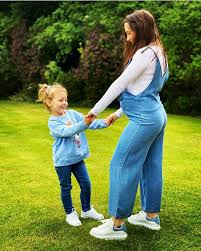The beautiful wife of bruno fernandes is just 26 years old. Footballers Wags Kids Matilde Fernandes And Mommy Pic Ana Pinho