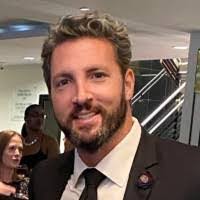 Todd Lipton's Instagram, Twitter & Facebook