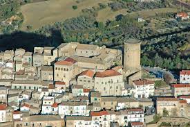 Il bel Borgo arabeggiante di Tricarico (MT)