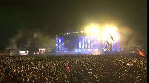 Op 9 juni 2014 brak er rond 20.00 uur hevig noodweer los boven pinkpop in landgraaf. Concert Metallica Op Pinkpop 2014 15 Juni 22 55 Ned 3 Youtube