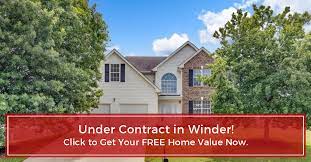 Up To Date Photos Maps Schools Neighborhood Info Less That 1 Week On The Market Under Contract For All Your Real Estat Home Real Estate House Styles