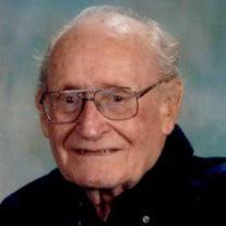 Obituary information for Howard Esser