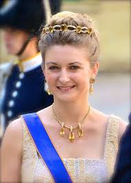 Princess Stephanie Celebrates Her 31th Birthday Newmyroyals Hollywood Fashion Royal Crown Jewels Princess Stephanie Royal Tiaras