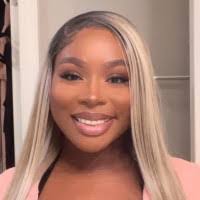 Lorinda Jackson's Instagram, Twitter & Facebook