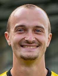 Alexander Piller's Instagram, Twitter & Facebook