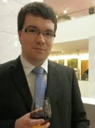 Pellegrini nemá kreslo ešte isté. Takto mu môže Kiska zavariť