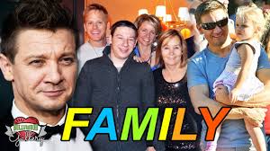 Jeremy Renner Family With Parents, Wife, Daughter, Brother, Sister, and  Biography