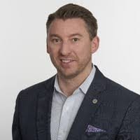 Jonathan Bethune's Instagram, Twitter & Facebook