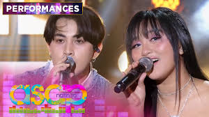 Maki shares the stage with Angela for "Kailan" performance