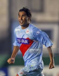 Arsenal fútbol club (spanish pronunciation: Felix Leguizamon Campeon Con Arsenal De Sarandi En Copa Suruga Bank 2008 Y Torneo Clausura 2012 Campeones Del Futbol Argentino Futbol Argentino Campeones Y Arsenal