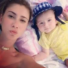 Ama bir gerçek var ki, herkes şeyma subaşı kimdir; Acun Ilicali Sevgilisi Seyma Subasi Ve Kizi Melisa Ile Bodrum Da