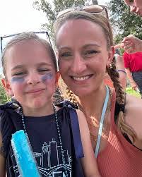 Courtney Newcomer's Instagram, Twitter & Facebook