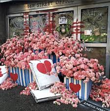 Flower Flash By Lewis Miller Designs Florist Design City Flowers Flowers
