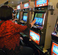 Casino game - Wikipedia