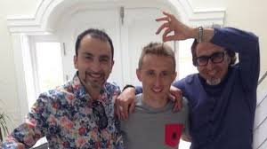 Minute und ein schussversuch des agilen ivan perisic aufs kurze eck (30.) waren in der ersten halbzeit die einzigen gefährlichen momente. Luka Modric Celebrates Champions League Win By Cutting Hair Sbnation Com