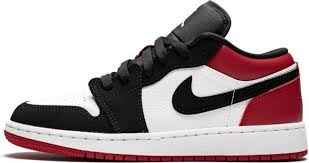 Air Jordan 1 Low Gs Black Toe 553560 116 In 2020 Air Jordans Jordan 1 Low Black Toe