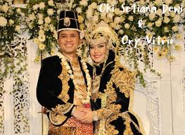 Pengantin adat jawa hijab tanpa paes. Pengantin Jawa Hijab Syari Hijabfest