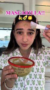 Tutorial de mascarilla casera de aguacate, banana y miel