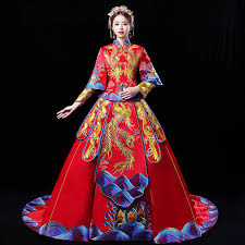 Acquista la nostra selezione di abiti da sposa. Migliore Sconto Antico Costume Matrimonio Della Sposa Abbigliamento Abito Da Sposa Tradizionale Cinese Vestito Delle Donne Cheongsam Del Ricamo Phoenix Qipao Rosso June 2021