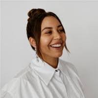 Samara Lozano's Instagram, Twitter & Facebook