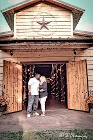 Www Thewillowcreekranchtx Com Rustic Barn Wedding Venue Tyler Longview East Texas Wedding Venues Texas East Texas Wedding Venues Wedding Venue Prices